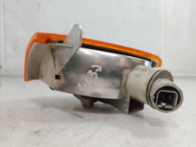 Recambio de piloto delantero izquierdo para peugeot 205 berlina 1.1 mito referencia OEM IAM 630329 630329 630329