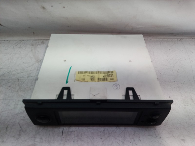 Recambio de pantalla multifuncion para nissan micra (k12e) acenta referencia OEM IAM   