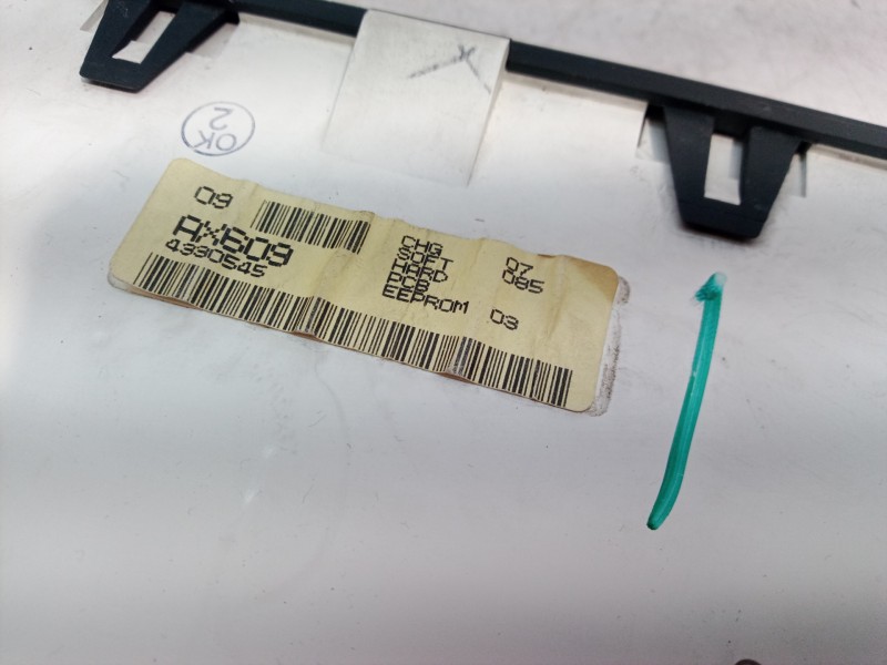 Recambio de pantalla multifuncion para nissan micra (k12e) acenta referencia OEM IAM   