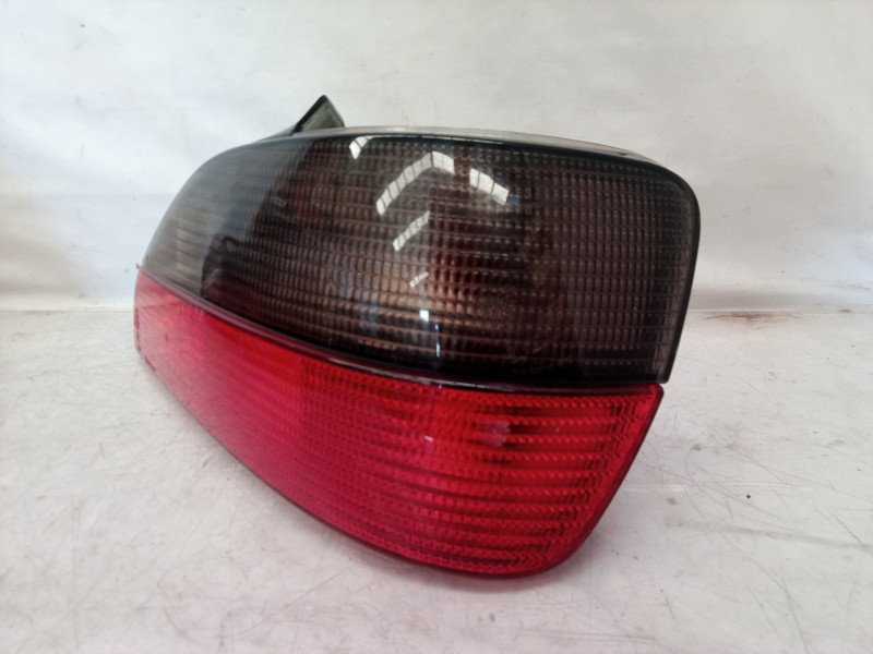 Recambio de piloto trasero derecho para peugeot 306 berlina 3/4/5 puertas (s2) boulebard referencia OEM IAM   