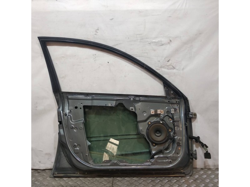 Recambio de puerta delantera izquierda para nissan primera berlina (p12) acenta referencia OEM IAM   