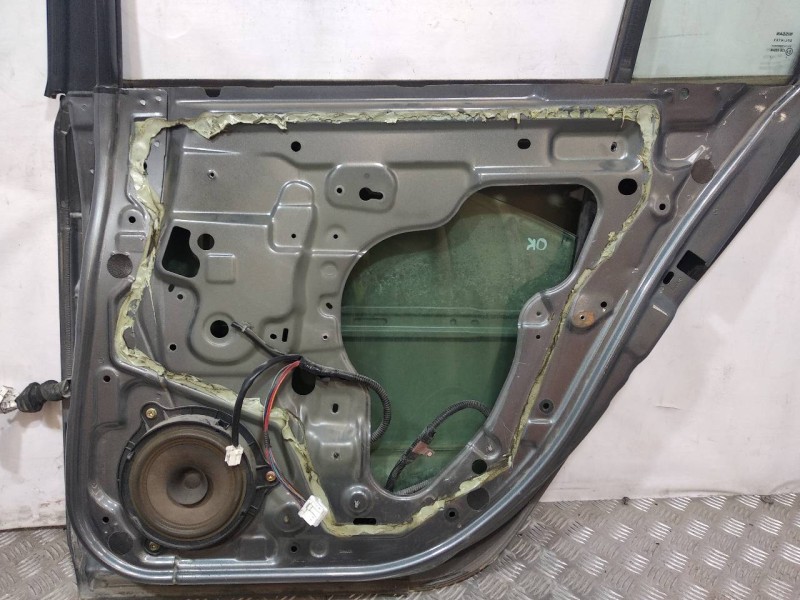 Recambio de puerta trasera izquierda para nissan primera berlina (p12) acenta referencia OEM IAM   