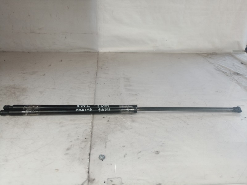 Recambio de amortiguadores maletero / porton para seat toledo (5p2) exclusive referencia OEM IAM 5P5827550A 5P5827550A 5P5827550