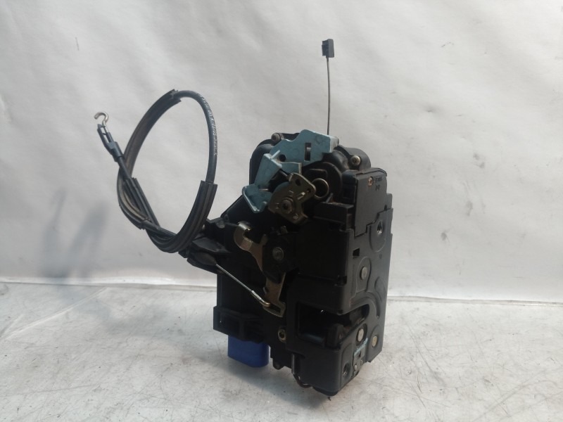 Recambio de cerradura puerta delantera derecha para seat toledo (5p2) exclusive referencia OEM IAM 3D1837016 3D1837016 3D1837016