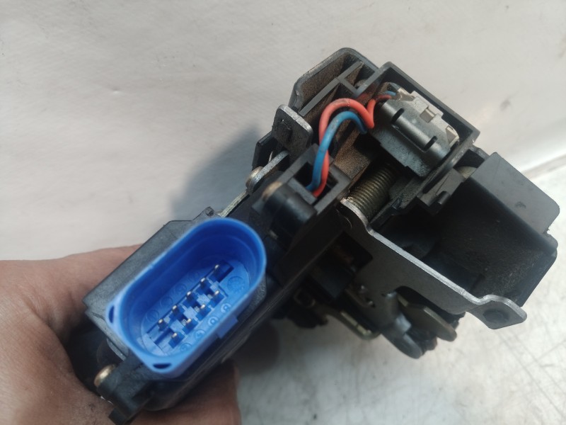 Recambio de cerradura puerta delantera derecha para seat toledo (5p2) exclusive referencia OEM IAM 3D1837016 3D1837016 3D1837016