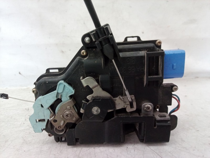 Recambio de cerradura puerta delantera izquierda para seat toledo (5p2) exclusive referencia OEM IAM 3D1837015 3D1837015 3D18370