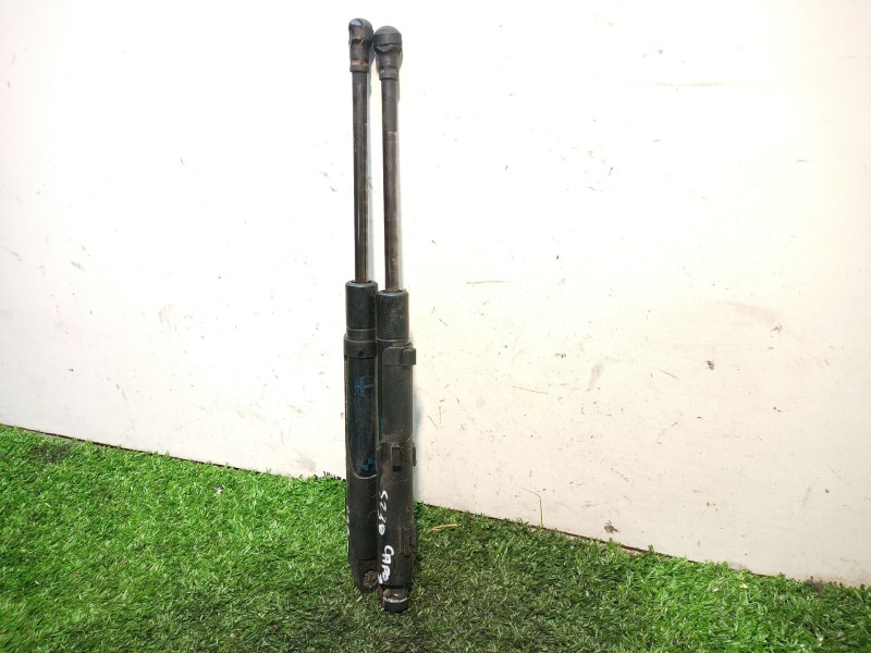 Recambio de amortiguadores capo para bmw serie 7 (e38) 730il referencia OEM IAM 51238150077 51238150077 51238150077