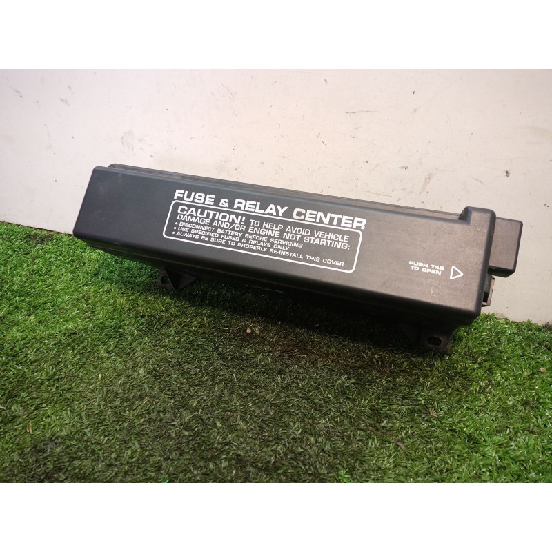 Recambio de caja reles / fusibles para chrysler voyager (gs) 2.5 td family referencia OEM IAM 04707893AB 04707893AB 04707893
