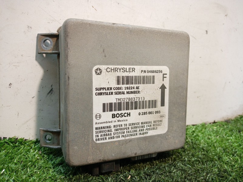 Recambio de centralita airbag para chrysler voyager (gs) 2.0 16v cat referencia OEM IAM 0285001093 0285001093 PN04686256