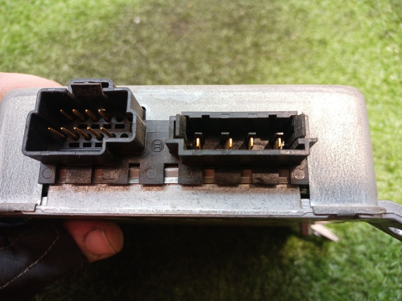 Recambio de centralita airbag para chrysler voyager (gs) 2.0 16v cat referencia OEM IAM 0285001093 0285001093 PN04686256