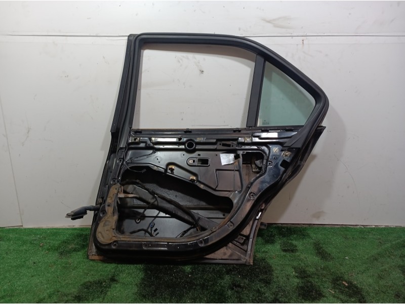 Recambio de puerta trasera derecha para bmw serie 7 (e38) 730il referencia OEM IAM 5PUERTAS 5 PUERTAS 5 PUERTAS