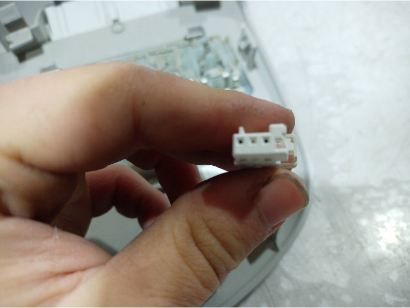 Recambio de luz interior para peugeot 5008 active referencia OEM IAM 9681370177 9681370177 9681370177