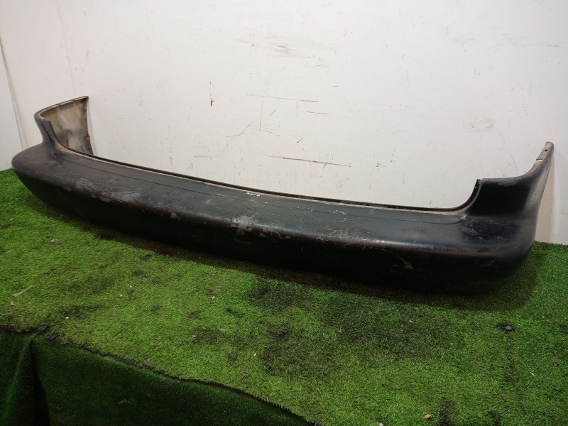 Recambio de paragolpes trasero para chrysler voyager (gs) 2.5 td family referencia OEM IAM   