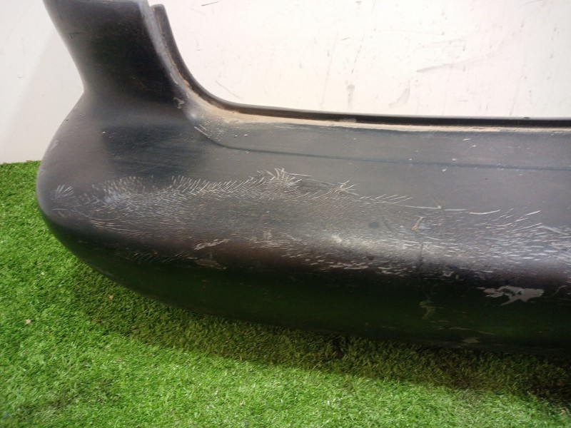 Recambio de paragolpes trasero para chrysler voyager (gs) 2.5 td family referencia OEM IAM   