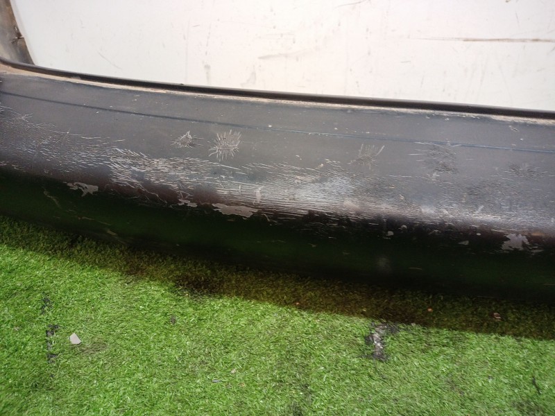 Recambio de paragolpes trasero para chrysler voyager (gs) 2.5 td family referencia OEM IAM   