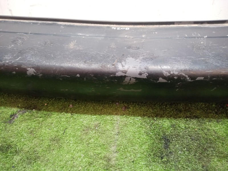 Recambio de paragolpes trasero para chrysler voyager (gs) 2.5 td family referencia OEM IAM   