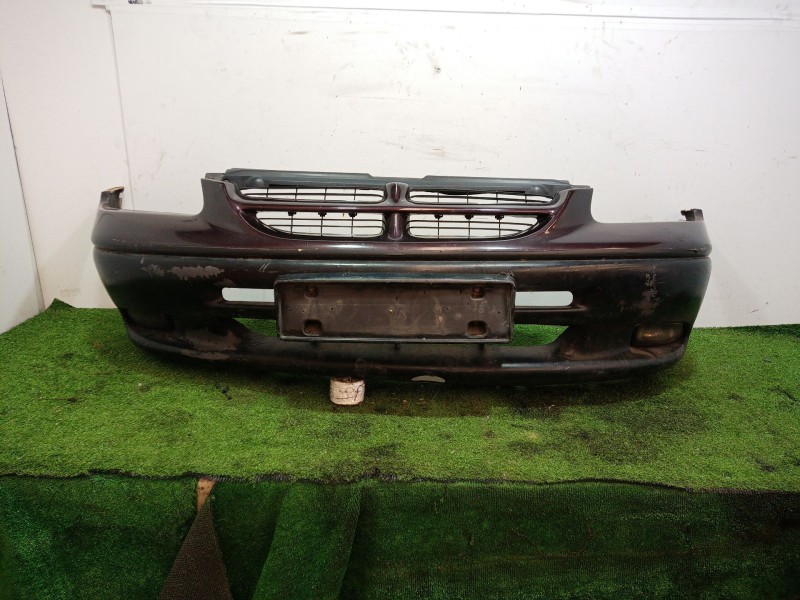 Recambio de paragolpes delantero para chrysler voyager (gs) 2.5 td family referencia OEM IAM 4676846L 4676846L 4676846