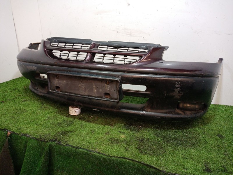 Recambio de paragolpes delantero para chrysler voyager (gs) 2.5 td family referencia OEM IAM 4676846L 4676846L 4676846