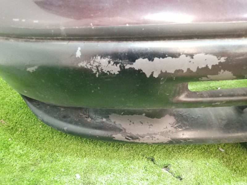 Recambio de paragolpes delantero para chrysler voyager (gs) 2.5 td family referencia OEM IAM 4676846L 4676846L 4676846