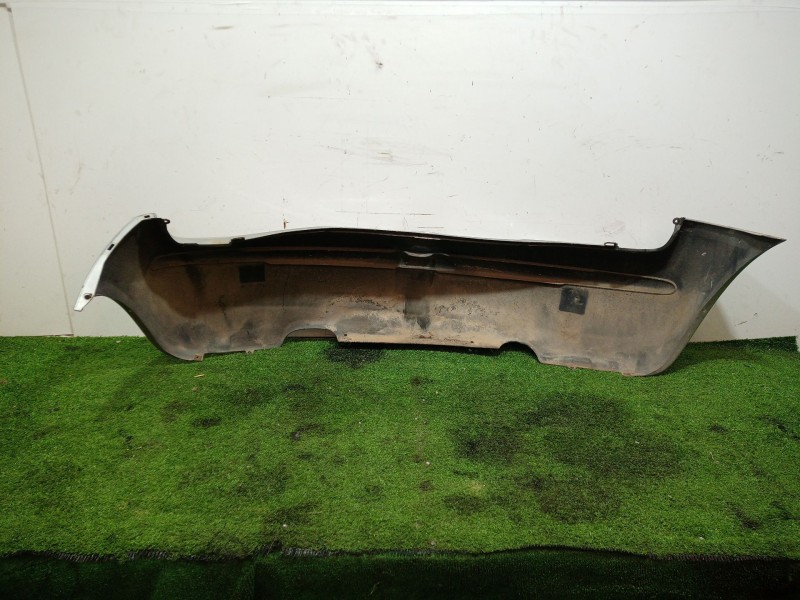 Recambio de paragolpes trasero para nissan micra (k12e) acenta referencia OEM IAM   