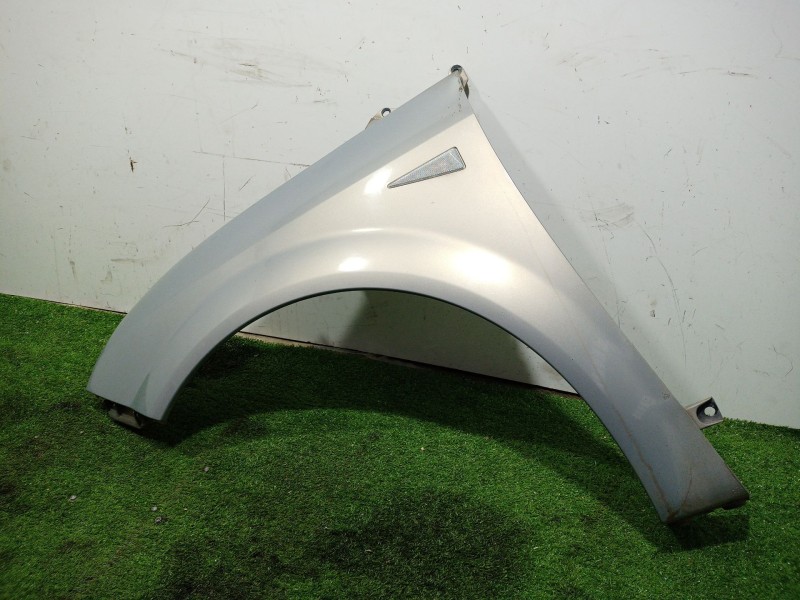 Recambio de aleta delantera izquierda para renault scenic ii authentique referencia OEM IAM 8200020568G 8200020568G 8200020568