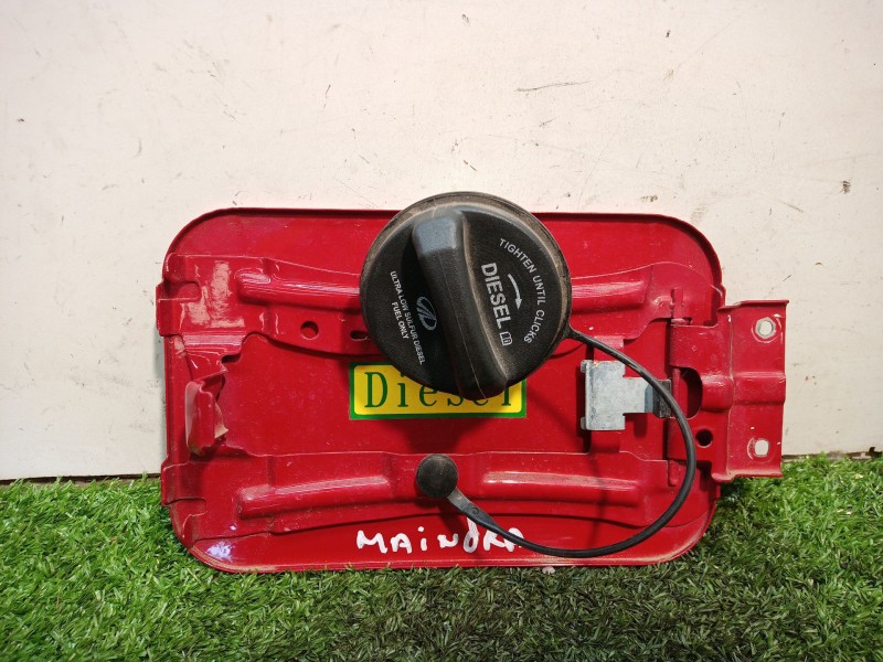 Recambio de tapa exterior combustible para mahindra xuv 500 xuv 500 fwd w6 referencia OEM IAM   