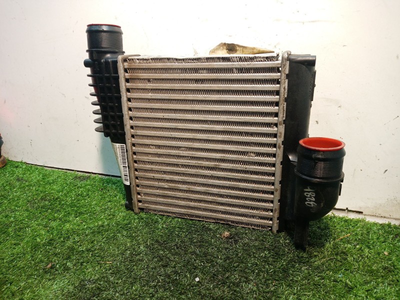 Recambio de intercooler para peugeot 308 sw allure referencia OEM IAM 9675627980 9675627980 9675627980