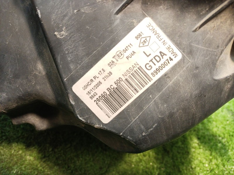 Recambio de faro izquierdo para nissan micra (k12e) acenta referencia OEM IAM 89900074 89900074 89900074