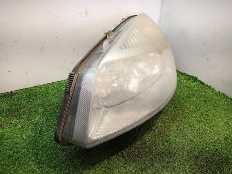 Recambio de faro izquierdo para renault scenic ii authentique referencia OEM IAM 15810300 15810300 15810300
