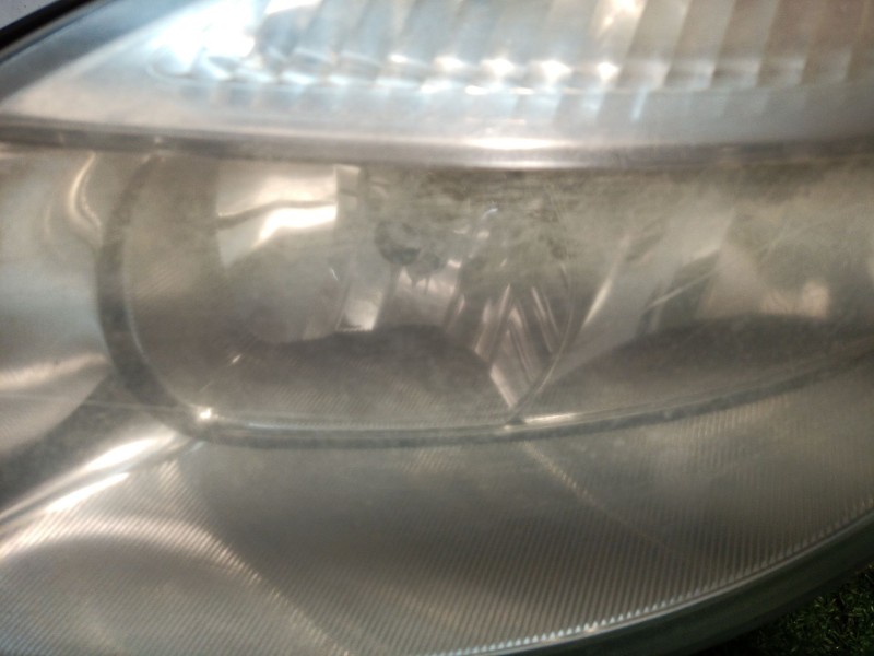 Recambio de faro izquierdo para renault scenic ii authentique referencia OEM IAM 15810300 15810300 15810300