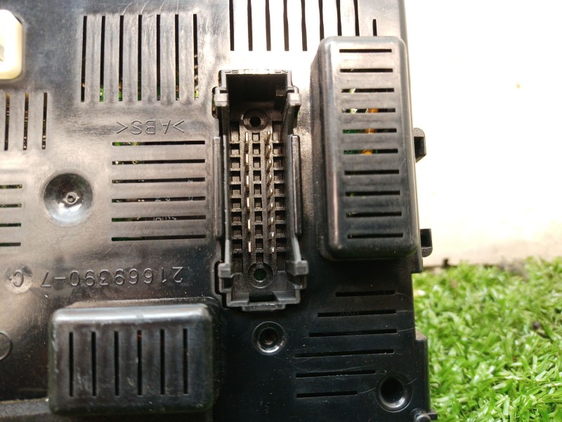 Recambio de modulo electronico para nissan micra (k12e) acenta referencia OEM IAM BCML2NG 216777427H 284B2BC520