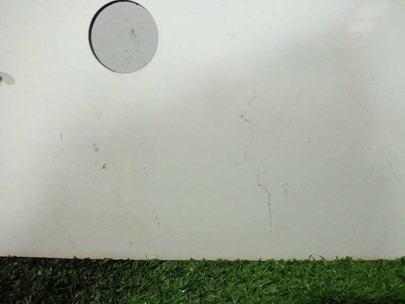 Recambio de moldura para nissan cabstar 09.06 2.5 diesel referencia OEM IAM 61870MB 61870MB 61870