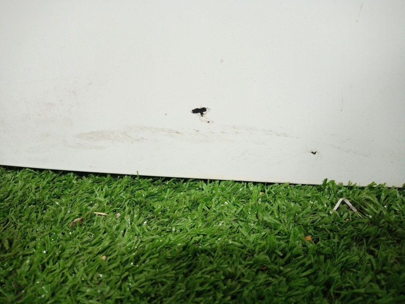 Recambio de moldura para nissan cabstar 09.06 2.5 diesel referencia OEM IAM 61870MB 61870MB 61870