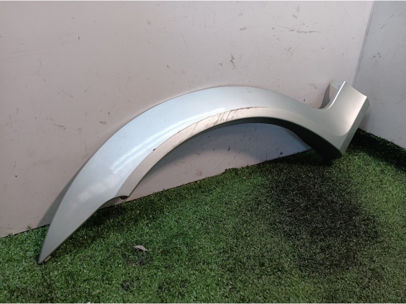 Recambio de aletin trasero derecho para tata indica referencia OEM IAM 284381506306N 284381506306N 284381506306