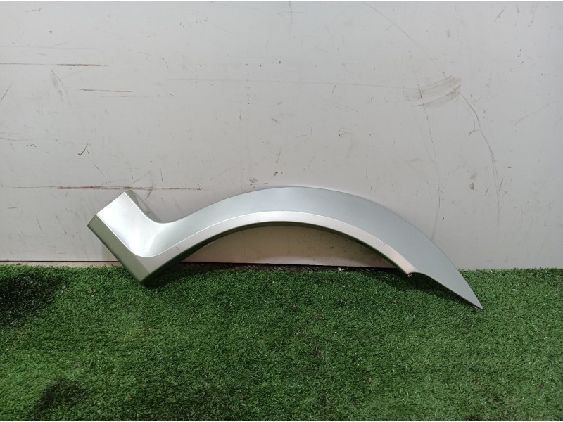 Recambio de aletin trasero izquierdo para tata indica referencia OEM IAM   