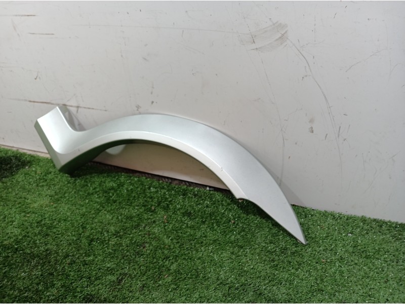 Recambio de aletin trasero izquierdo para tata indica referencia OEM IAM   