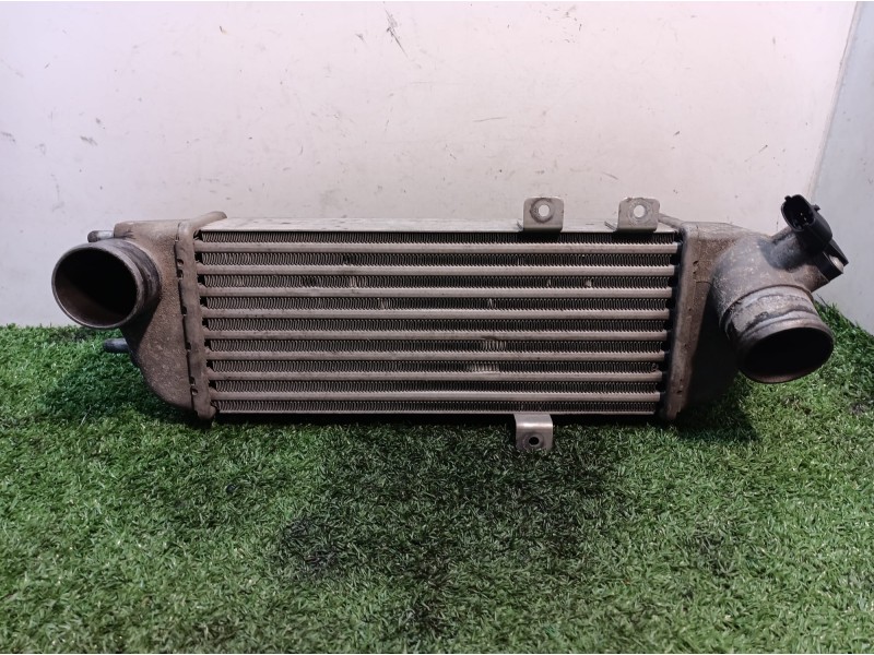 Recambio de intercooler para kia cee´d emotion referencia OEM IAM 282712A610 282712A610 6714315