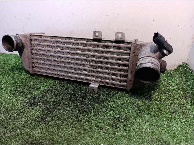 Recambio de intercooler para kia cee´d emotion referencia OEM IAM 282712A610 282712A610 6714315