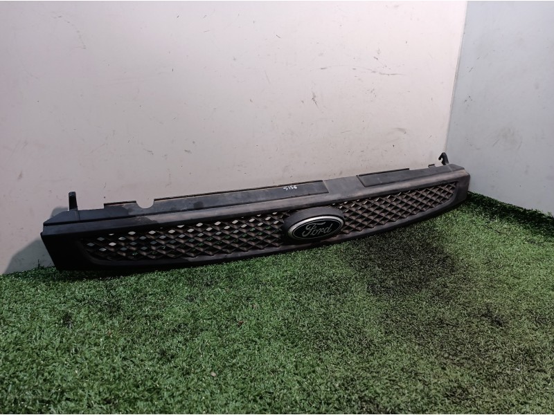 Recambio de rejilla delantera para ford fiesta (cbk) ambiente referencia OEM IAM 2S618A133 2S618A133 2S618A133