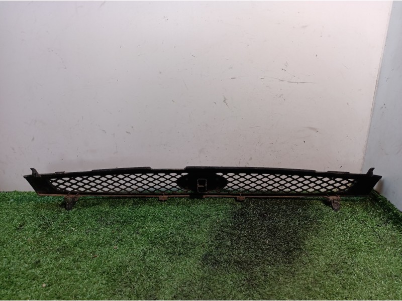 Recambio de rejilla delantera para ford fiesta (cbk) ambiente referencia OEM IAM 2S618A133 2S618A133 2S618A133