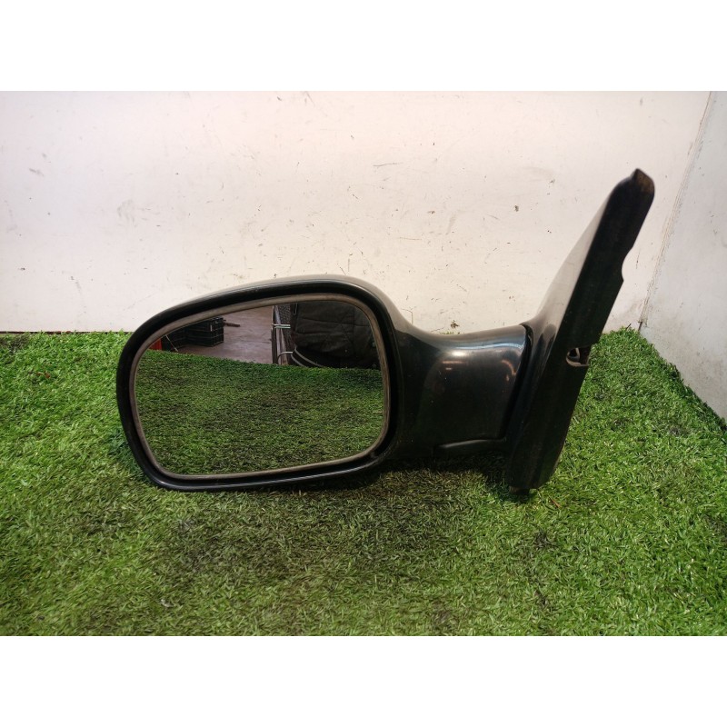 Recambio de retrovisor izquierdo para chrysler voyager (gs) 2.0 16v cat referencia OEM IAM 010449 010449 010449