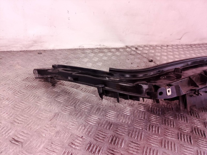 Recambio de panel frontal para renault scenic ii authentique referencia OEM IAM 674061422R  