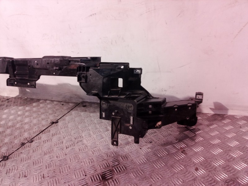 Recambio de panel frontal para nissan murano (z50) básico referencia OEM IAM   