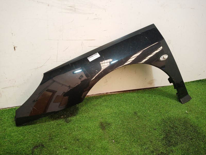 Recambio de aleta delantera izquierda para peugeot 407 st confort referencia OEM IAM   