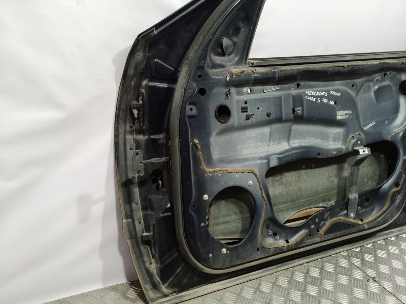 Recambio de puerta delantera derecha para mercedes-benz clase s (w220) berlina 320 cdi (220.026) referencia OEM IAM  COLOR AZUL 