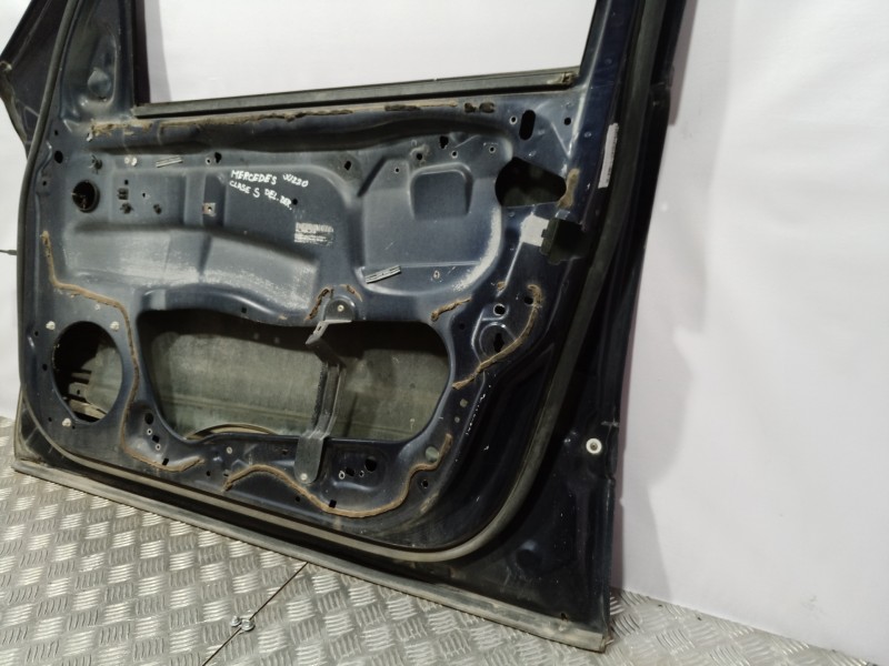 Recambio de puerta delantera derecha para mercedes-benz clase s (w220) berlina 320 cdi (220.026) referencia OEM IAM  COLOR AZUL 