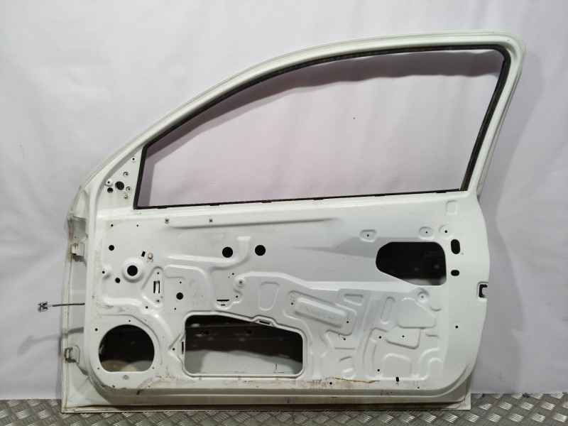 Recambio de puerta delantera derecha para opel astra g coupé referencia OEM IAM  COLOR BLANCO 