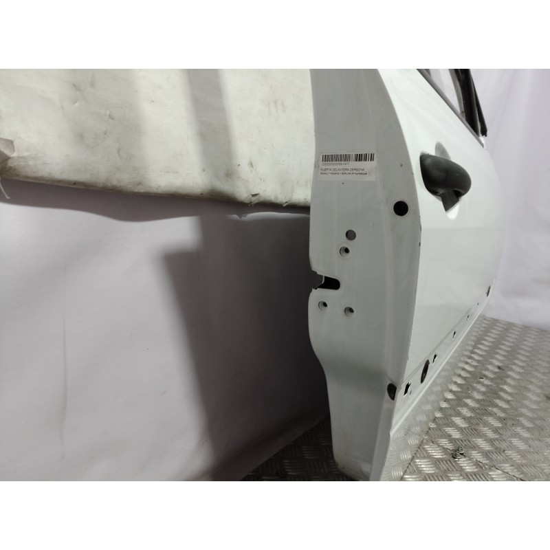 Recambio de puerta delantera derecha para renault megane ii berlina 5p authentique referencia OEM IAM  COLOR BLANCA 