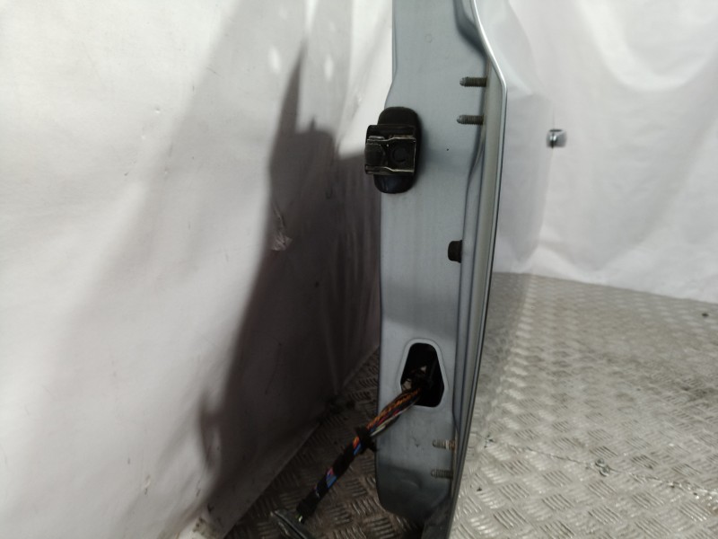 Recambio de puerta delantera izquierda para bmw x3 (e83) 2.0d referencia OEM IAM   