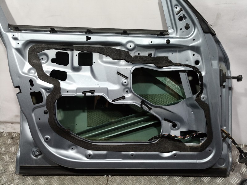 Recambio de puerta delantera izquierda para bmw x3 (e83) 2.0d referencia OEM IAM   